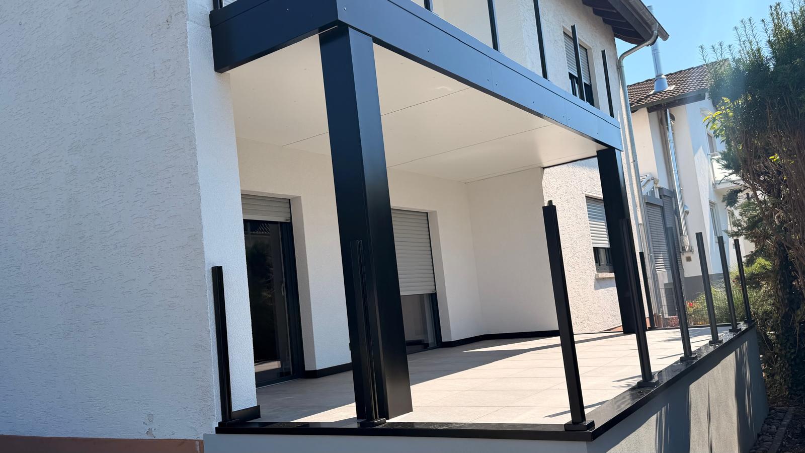 Umbau eines alten Balkons zu einem modernen Balkon